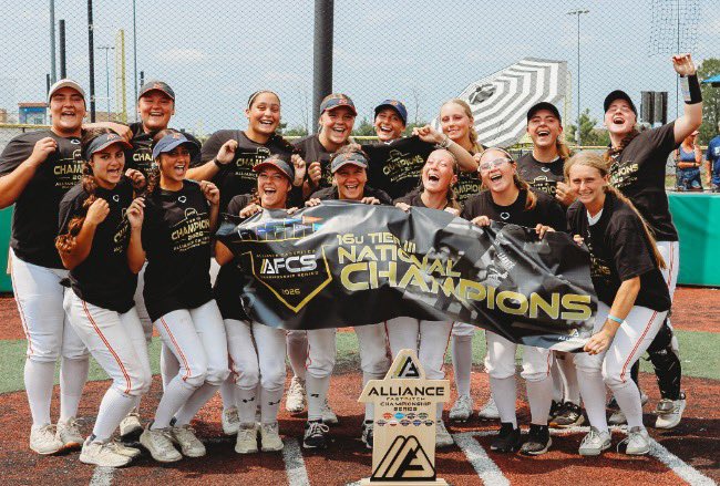 MadelineKatz22's tweet photo. Alliance Nationals 16U Tier 3 Champions! 🏆

@ECBulletsEllis never gave up, going 10-3 on the week!
I batted .346 with 1 double, 8 singles, & 3 SB’s! Plus some great plays in the field! ⬇️
Thanks to @Lanie_Radkowski for getting me there while my Mimi battling cancer🎀🙏 #thankful my Dad got to be there for championship games!
Summer season stats loading!
@SBCoachP @CoachStevieC @EastCobbBullets @Brockstar2023 @RWetherington7 @playmakers_sp @playsbigger @ExtraInningSB @los_stuff @BallGirlSports @CoastRecruits @DfwSho