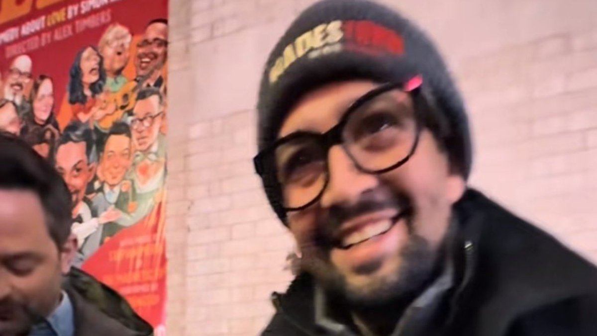 bellaunwind's tweet photo. this is extra lovely when you think about how lin manuel miranda is like the #1 hadestown fanboy 😭 i also remember during the warriors press tour he kept bringing up the htown concept album and anais mitchell was invited to a listening party for warriors too!!! HAMILTOWN FOREVER https://t.co/MuKPXu9UUF