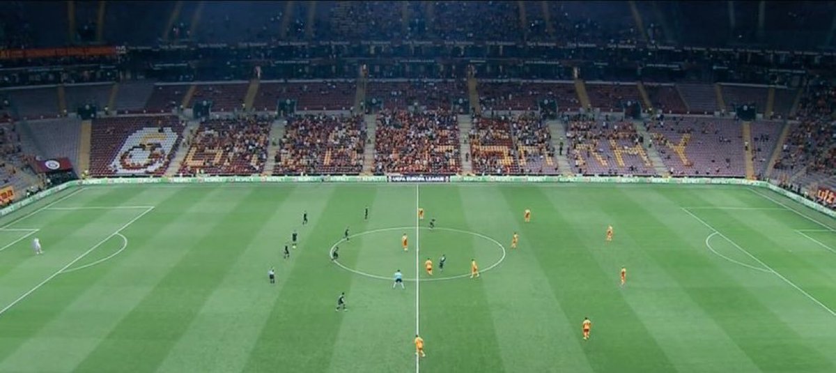 VOLKSPORT_'s tweet photo. @GalatasaraySK @matchpr_ Galatasaray için yeni sezon taraftar beklentisi kötü gidiş herkese bulaşır ve o sene bu sene yine ligi 13 bitirir https://t.co/tPKxedaMoD