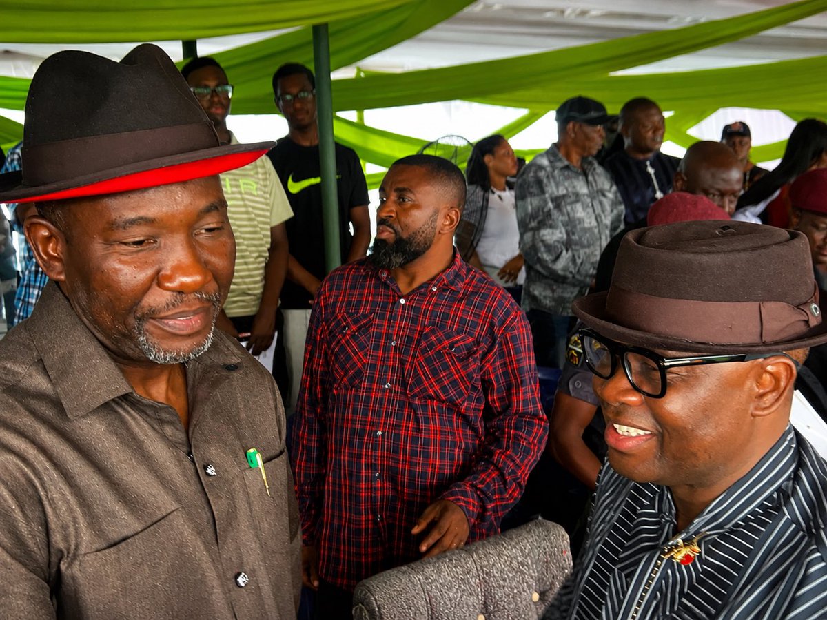 iccbayelsa1's tweet photo. Aganaba @preyeaganaba Attends Opening Ceremony of the 2026 Odi Ogori Ba Uge International Festival https://t.co/WHqKlMcpEe