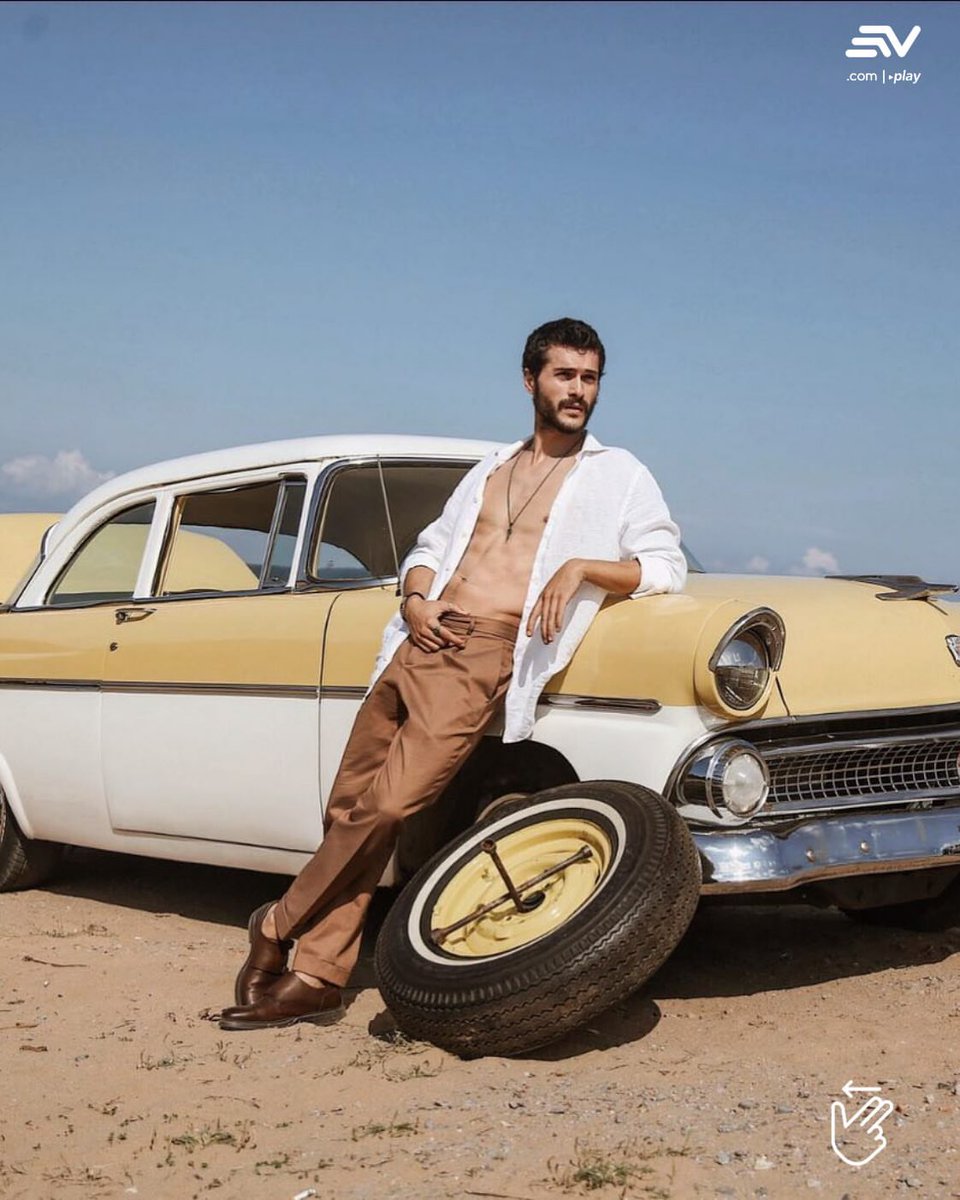 DuymazSpain's tweet photo. Repost from ecuavisatv
•
🔥 Esta noche, la pantalla se enciende con la llegada de #AlperenDuymaz.

El galán turco llega dispuesto a conquistar corazones en #Leyla, una historia llena de secretos, pasión y emociones que no te puedes perder. 

😍
📺HOY 9PM por Ecuavisa. https://t.co/HF1xPxvRRW