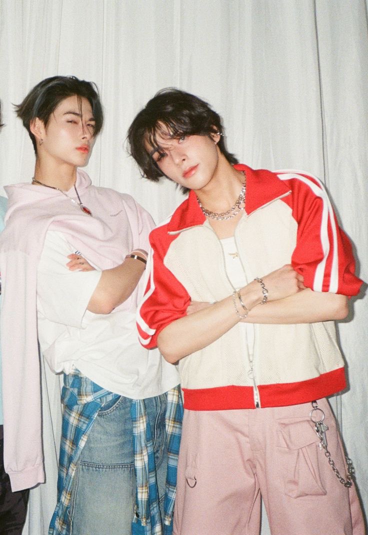waspyunki's tweet photo. #dorycore #yunkiladri https://t.co/nT05dgeKHB