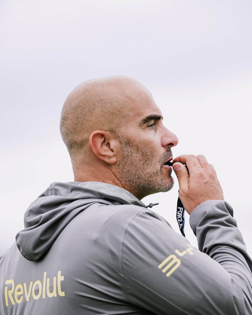 Manchester City tweet media