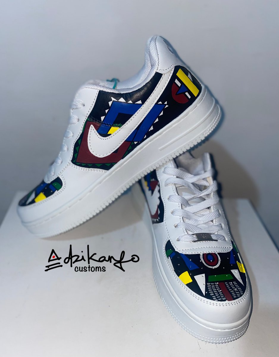 OfficialAkwesi's tweet photo. New customization I made for a client. https://t.co/eFP6tQpcZr