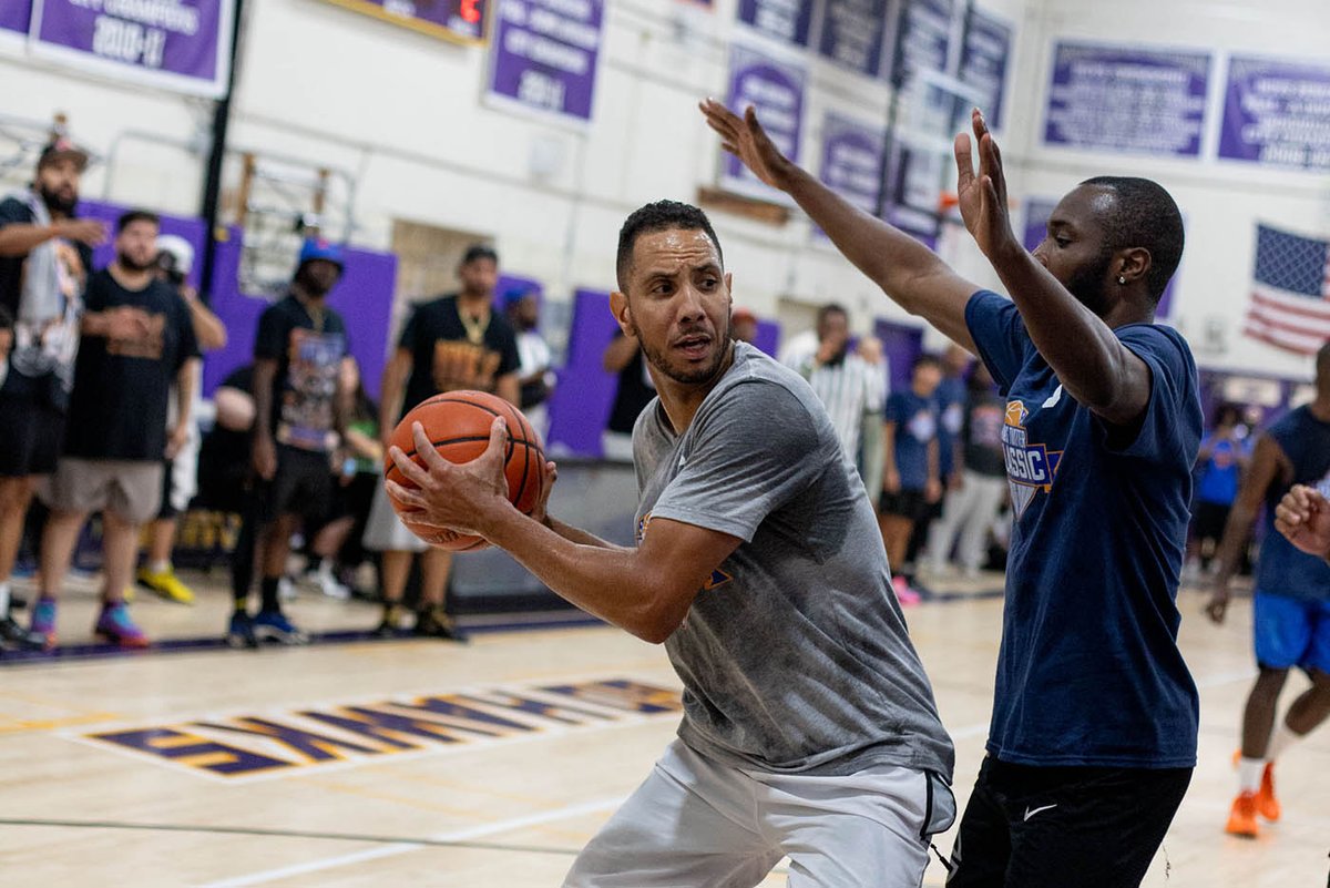 stompingcreativ's tweet photo. Here are game photos from the KT Classic 26!  

Galleries are here: https://t.co/rU7NOdMo6r 

#knickstwitter #knicks #alwaysknicks #newyorkforever https://t.co/Ehxyhs2Kxl