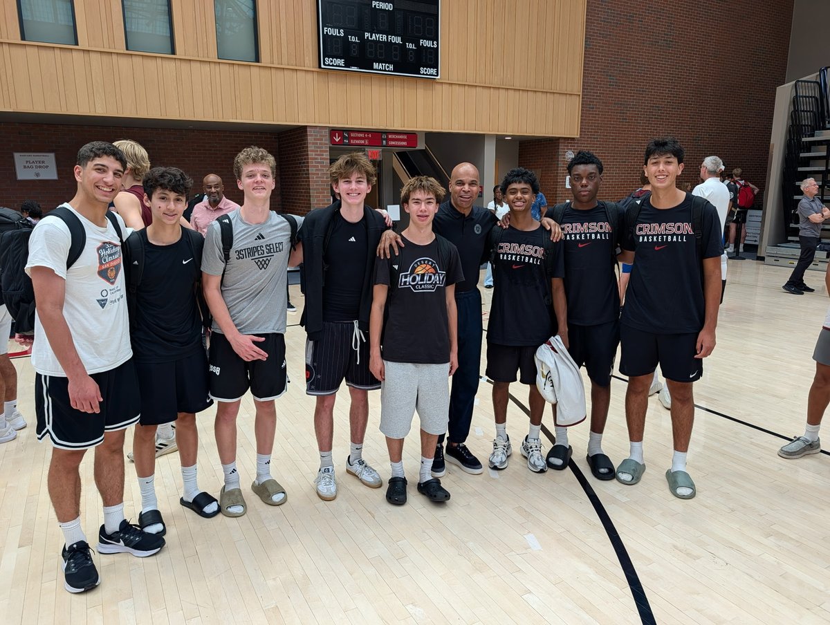 e_kitz2029's tweet photo. Amazing Camp Experience @harvardcrimson and @AmakerTommy .  Thank you @GamepointNation https://t.co/ulSI1FTs8e