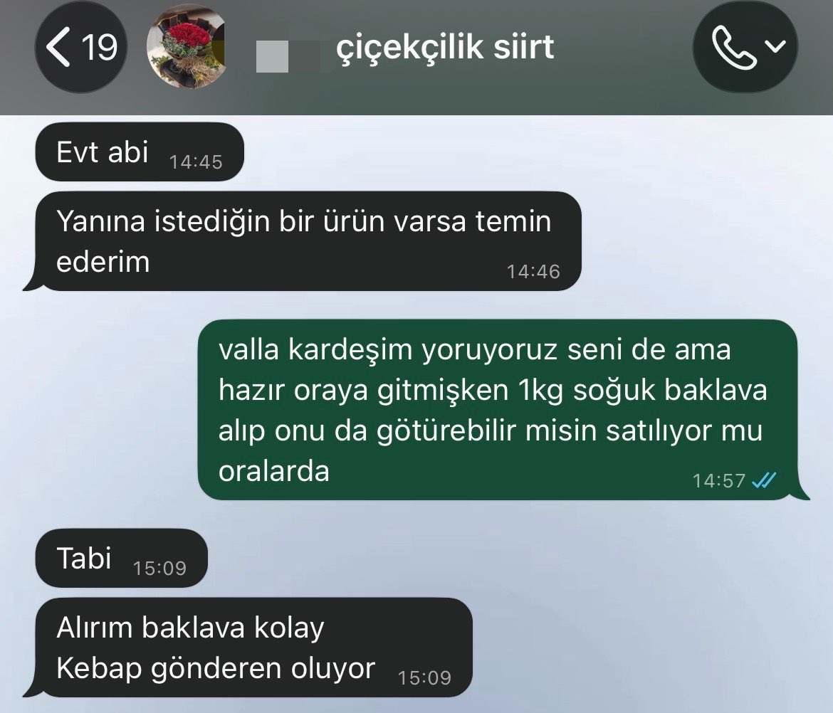 JonahSwagga's tweet photo. doğudaki hizmet sektörü şaka mı https://t.co/1XcjISZmCD