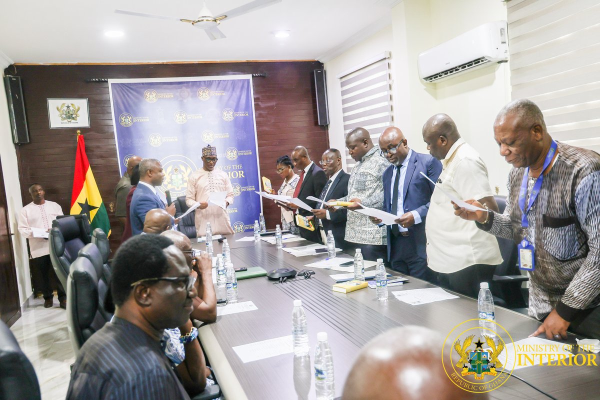 MinterGh's tweet photo. Monday, July 27, 2026 | MINTER, Accra
𝐈𝐧𝐭𝐞𝐫𝐢𝐨𝐫 𝐌𝐢𝐧𝐢𝐬𝐭𝐫𝐲 𝐈𝐧𝐚𝐮𝐠𝐮𝐫𝐚𝐭𝐞𝐬 𝐍𝐞𝐰 𝐀𝐮𝐝𝐢𝐭 𝐂𝐨𝐦𝐦𝐢𝐭��𝐞𝐞

https://t.co/CwW3s4Q8yG https://t.co/sWf23LjtwG