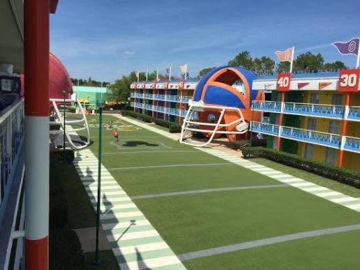 pwmcconnell's tweet photo. @BunkiePerkins Big 1990s Disney All-Star Resort energy https://t.co/YXwPZCYxQC