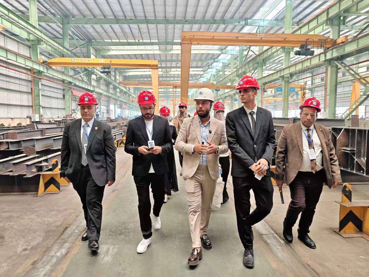 CSCEC_STEEL's tweet photo. CSCEC Steel Egypt Manufacturing Plant successfully held its University Open Day, which boosted university-industry collaboration and China-Egypt cooperation through cultural exchanges, internship partnerships, and factory visits.

#CSCECSteel #ChinaEgypt #UniversityOpenDay. https://t.co/sf39NS2LmE