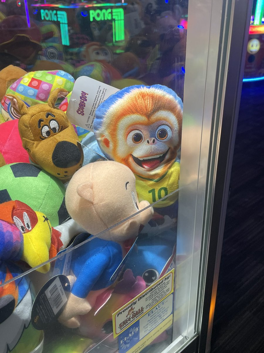 crabbogh's tweet photo. i spent $200 on tokens at dave and busters so i could win this ai monkey. i didnt get it so i started screaming and crying and stomping and they had to remove me from the premises https://t.co/vL1SWfyW95