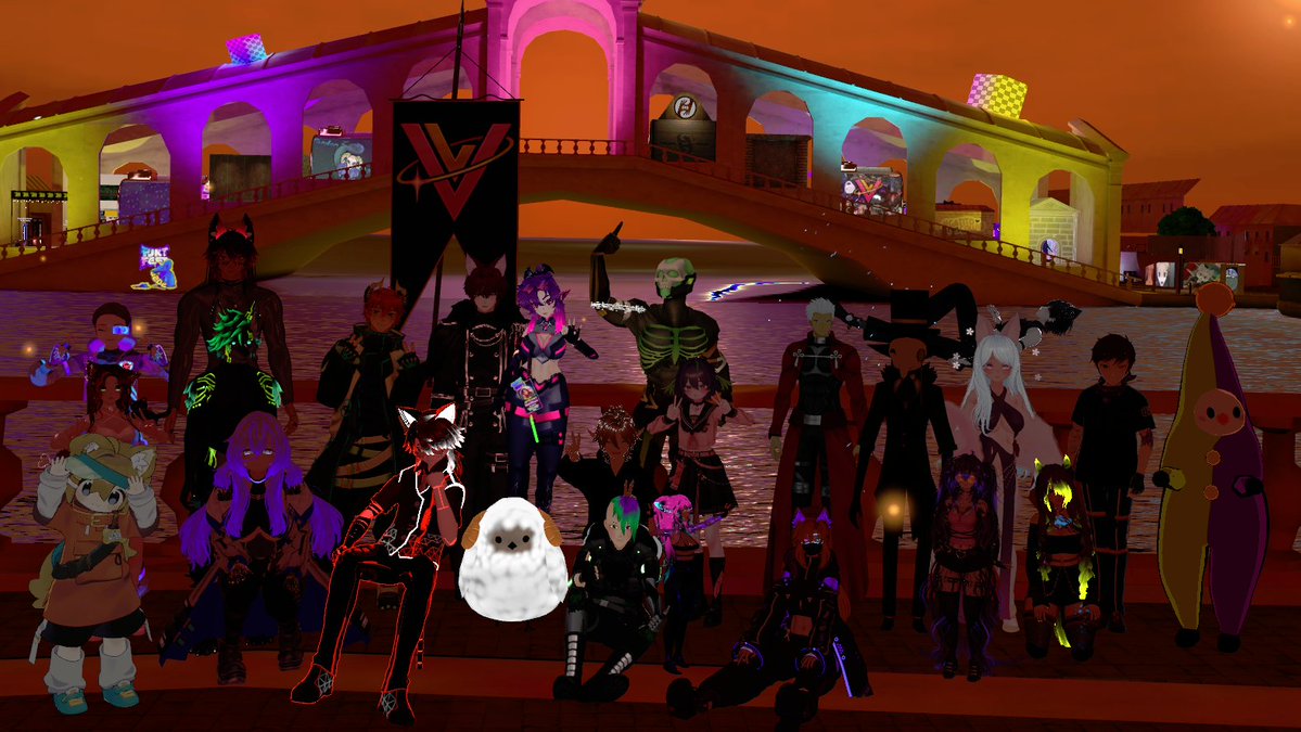 pixel_vt_'s tweet photo. I haven't said it enough but @VTVLounge truly has been one of the best things to happen to me since it began.

I have found my place, formed lasting memories, &amp; become close with several people that mean everything to me.

So proud to help lead &amp; be a part of this community~
💚💜 https://t.co/Xf3cXc1VGi
