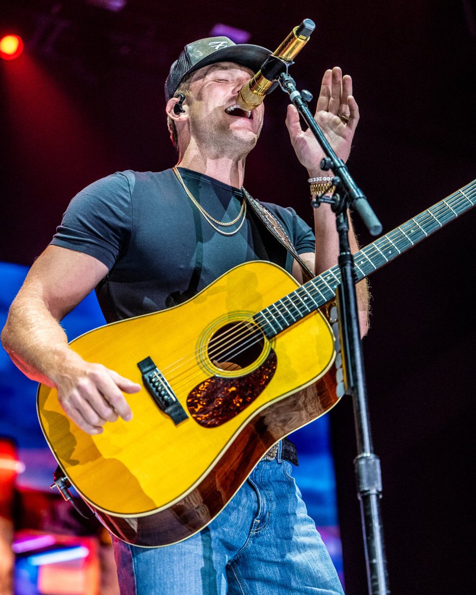nuttercenter's tweet photo. Now presenting...your Gold Chain Cowboy: PARKER MCCOLLUM 🤠 

What an honor it was to have Parker on our stage again! Comment your favorite part of the show! 👇 https://t.co/CRnYUvsU52