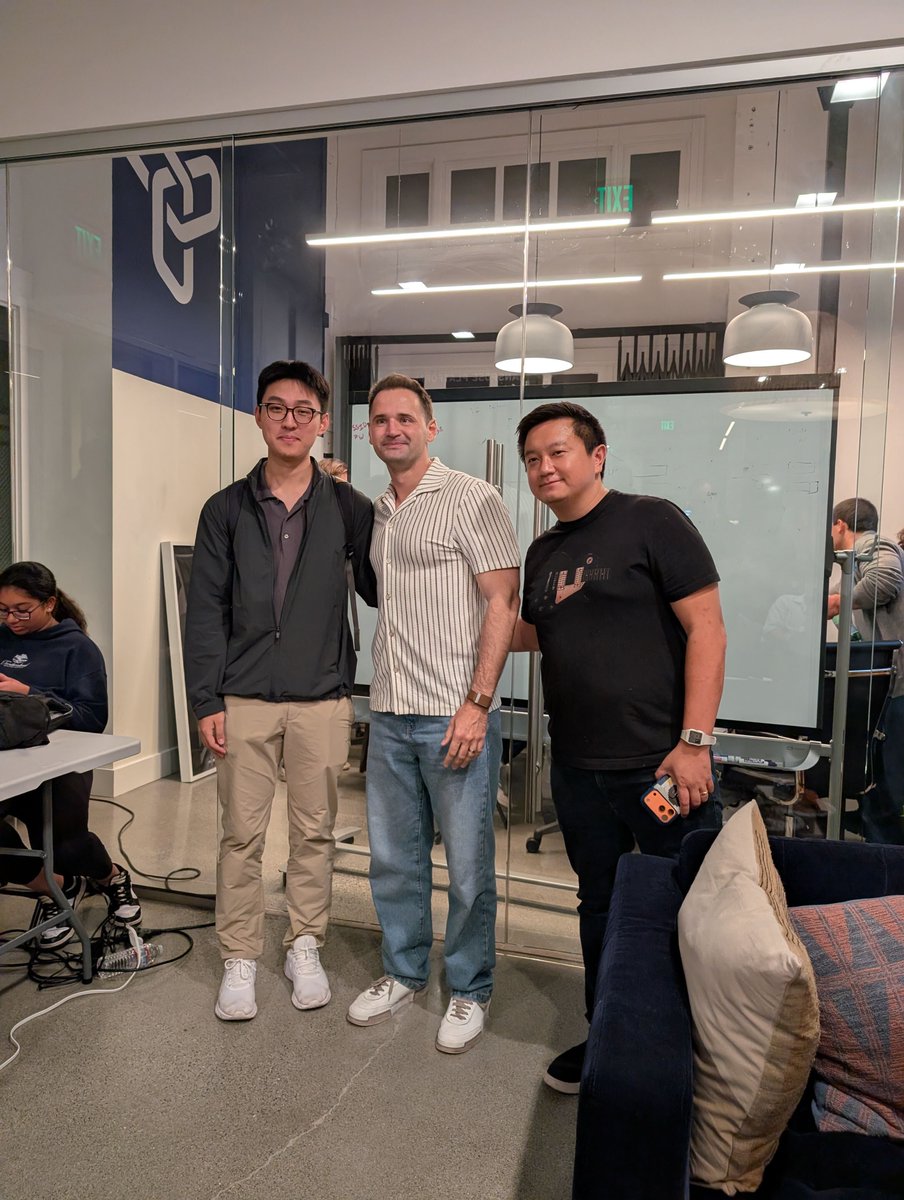 vladibasque's tweet photo. I was impressed by this hackathon demo on Friday.

This Friday, I helped judge c0mpiled-11, a hackathon in SF organized by @karrwinn and @transposevc. VOYGR had a dedicated prize to award to one of the teams using the VOYGR API to build something cool.

Jiwoo Kim built a goal-driven voice agent, Aria, that helps you achieve your long-term goals, including in the real world. You tell it what you're trying to accomplish, such as running a marathon or renovating your kitchen, and it helps you make that happen.

Chatbots, while generally useful, don't actually take things from your plate if they have to do with calling for an appointment or comparing options across contractors. Jiwoo Kim's project is different: he used a new VOYGR API (to be announced soon) to look for places that can support the goal’s advancement.

In his demo, Jiwoo Kim had the system look for physical therapy appointments when a marathon prep run isn't going well. The product looked up suitable physical therapy options, then called them on the phone one by one to gather specific info, such as appointments available in the evening hours.

Huge congrats, and look forward to seeing where this project goes!

📸 with Jiwoo Kim and James Tan on 24 Jul 2026 at c0mpiled-11 in SF