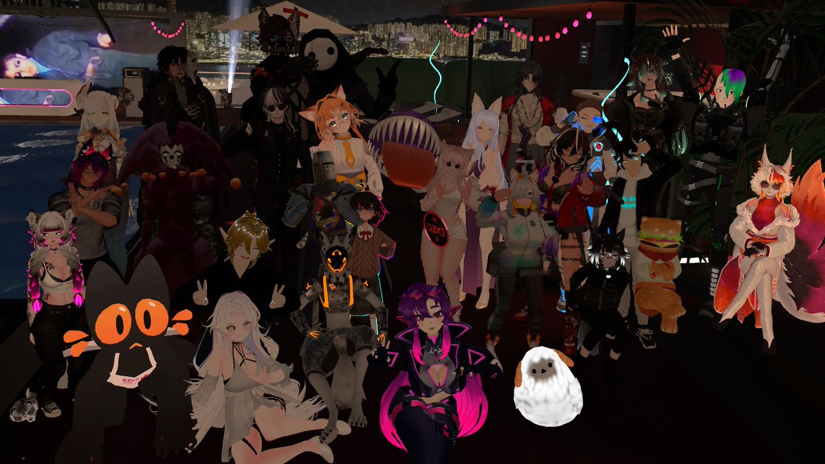 pixel_vt_'s tweet photo. I haven't said it enough but @VTVLounge truly has been one of the best things to happen to me since it began.

I have found my place, formed lasting memories, &amp; become close with several people that mean everything to me.

So proud to help lead &amp; be a part of this community~
💚💜 https://t.co/Xf3cXc1VGi