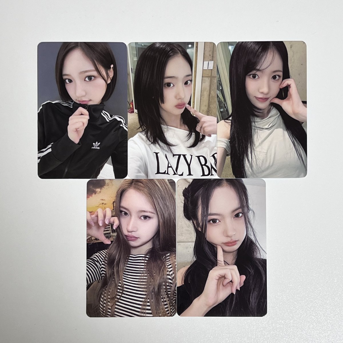 190212net's tweet photo. 키키 DANCING ALONE 댄싱얼론 아이돌스테이지 중국 영통 영상통화 포카 포토카드 양도판매

1set (5종) 5.5

배송비 별도

dm or kkt

WTS kiiikiii leesol sui jiyu haum kya 키키 이솔 수이 지유 하음 키야 미공포 응모 idoustage fansign fs videocall vc pob photocard https://t.co/UwApPEMa1Q