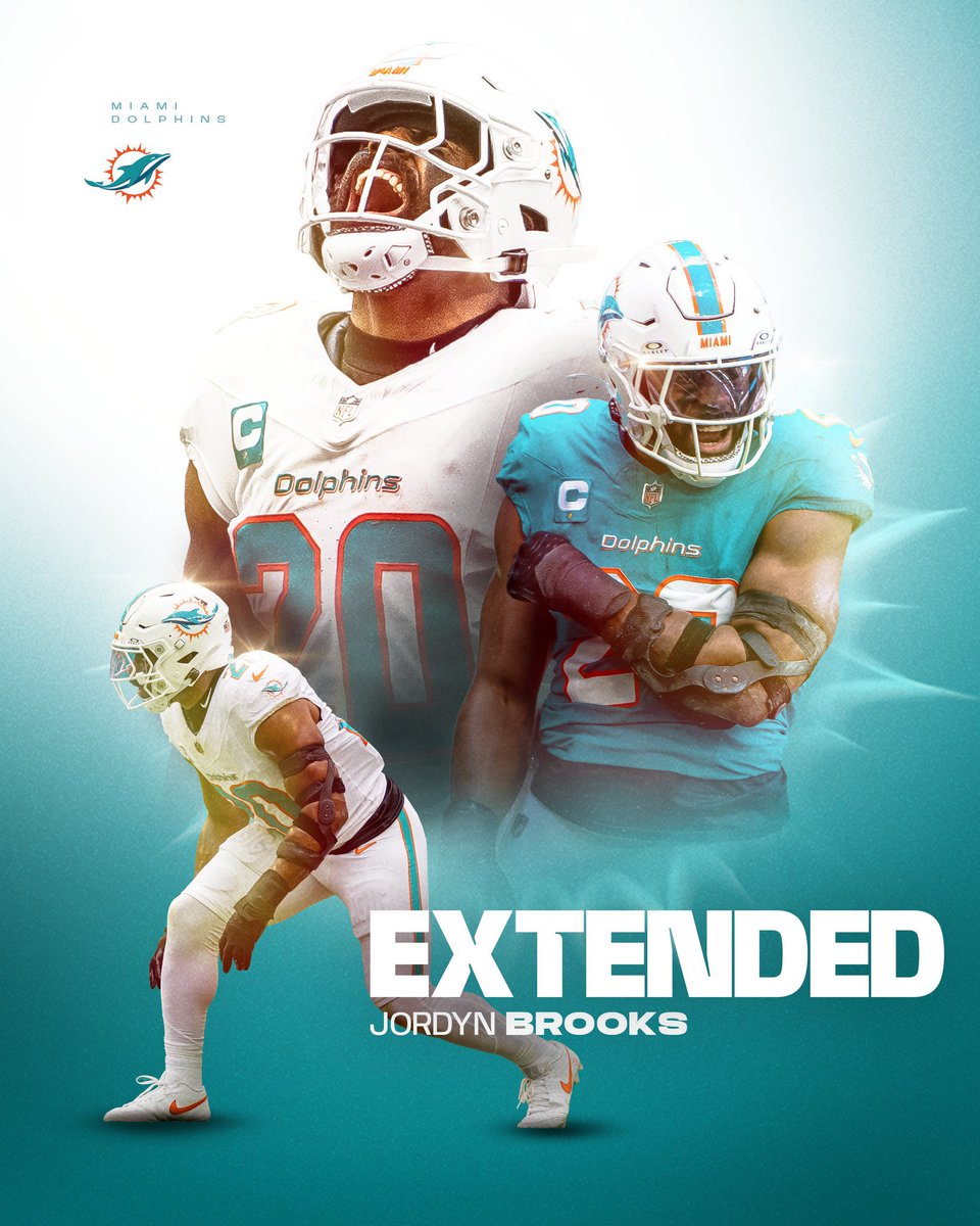 inthetrenches30's tweet photo. Digging this look from the @MiamiDolphins https://t.co/rOypz8CGkn