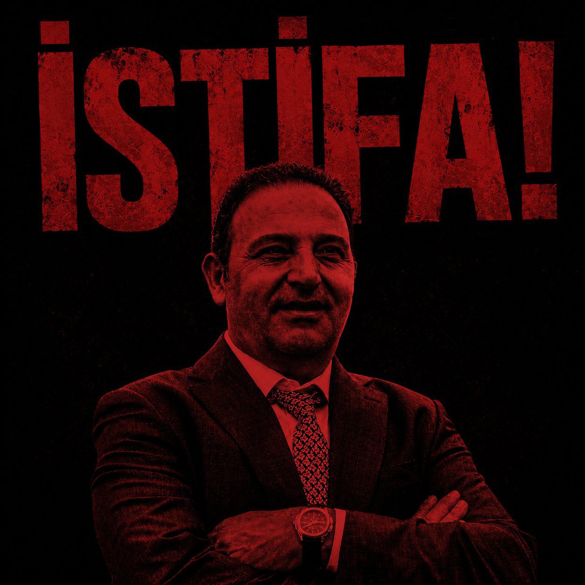 noellibes's tweet photo. Fuat Çapa, Samsunspor camiasını adeta paramparça etti. O koltukta oturmanın bedeli nedir, hâlâ bu kadar ısrar etmenin karşılığı ne olabilir? İstenmediğin bir camiada, taraftar ile başkan arasındaki uçurumu daha da büyütmeden görevi bırakıp istifa etmek, bugün Samsunspor’a yapılacak en büyük hizmet olacaktır.

#FuatÇapaİstifa