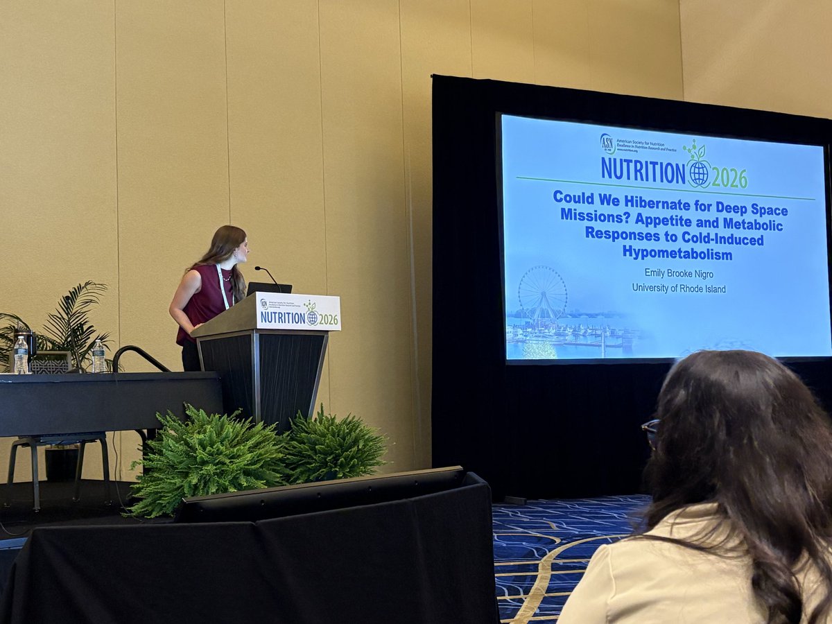 M2BLab's tweet photo. ASN @nutritionorg did not disappoint! Thrilled to make new connections, listen to nutrition science, and cheer on our masters student Em’s first oral presentation discussing our #coldsleep @NASA study! #NUTRITION2026 https://t.co/FEQzW1nYtW