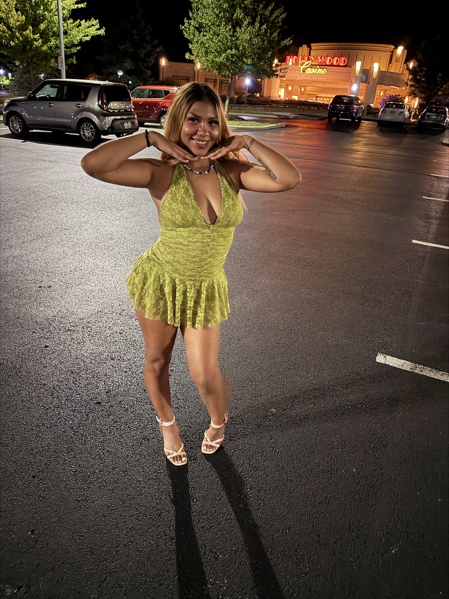 mayberubesss's tweet photo. 26 years never looked better 💚 https://t.co/nUn9S9Kjre