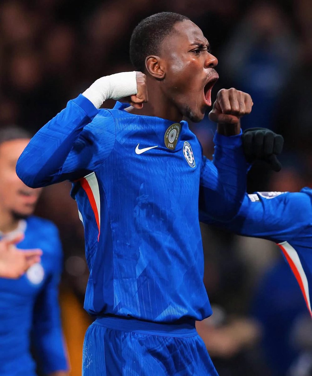 ChinonsoNe62695's tweet photo. 🚨NEW: Como aren’t ready to give up just yet on Trevoh Chalobah. They may improve their offer. In any case, they won’t pursue other centre-backs as long as there’s still a chance of signing the #Chelsea defender. (Alfredo Pedula) https://t.co/hnSyvMziNe
