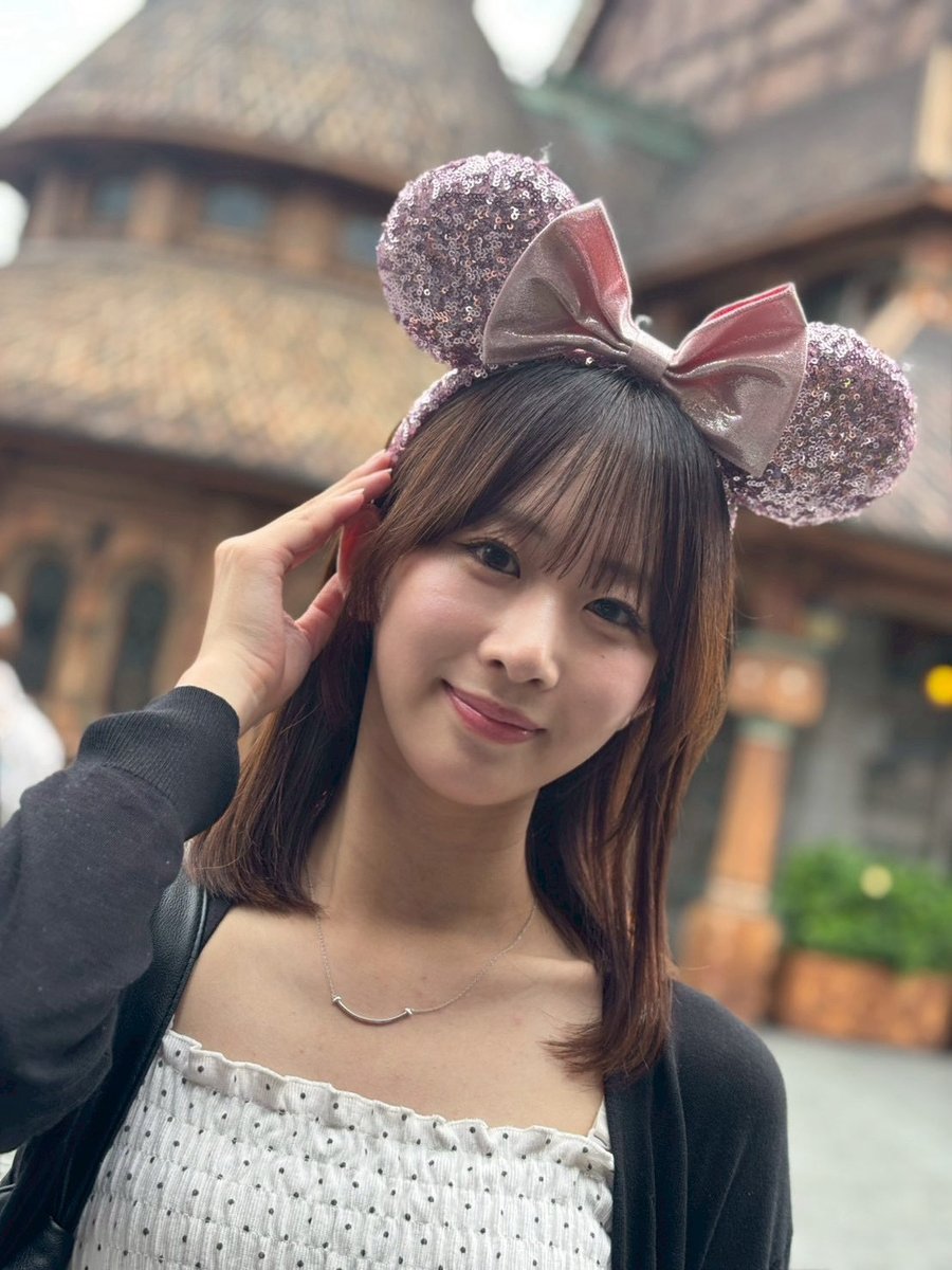miss_seikei2601's tweet photo. おはようツイートしてなかったー！😭
今日は今からテストです、、😬
応援してね〜〜🥺🥺
分厚い教科書を持って大学に向かいます🥲

明日はTGCteen！！楽しみだなぁ🥰️
 #ミス成蹊  #ミスコン  #Disney https://t.co/u26RZ8Zbiw