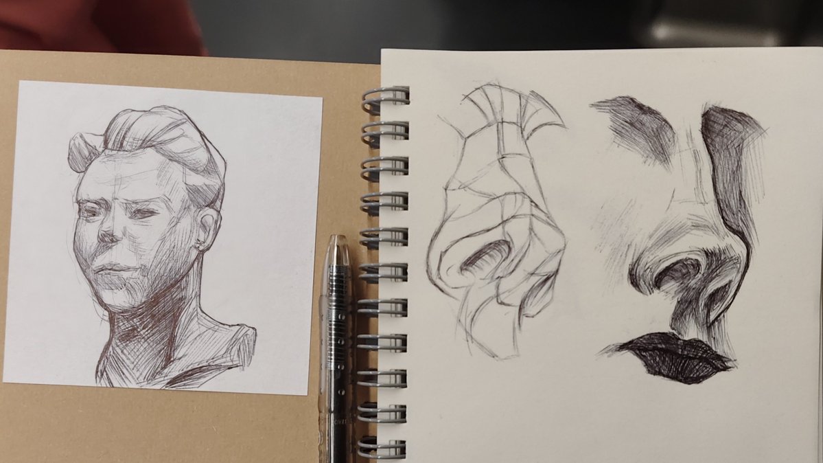aloofist's tweet photo. start sketching stuff
they don't have to be perfect &amp; it's free therapy https://t.co/tR2QmW51Rx