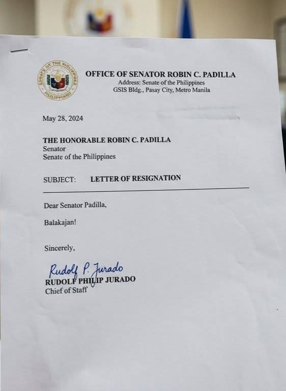 jojotorres1954's tweet photo. Nag-leak na ang letter of resignation ni Atty. Rudolf Philip Jurado ang Chief of Staff ni Sen. Robin Padilla.

A very heart-breaking farewell letter. 😭

Please read it...🫣 https://t.co/uxOCC12xQX