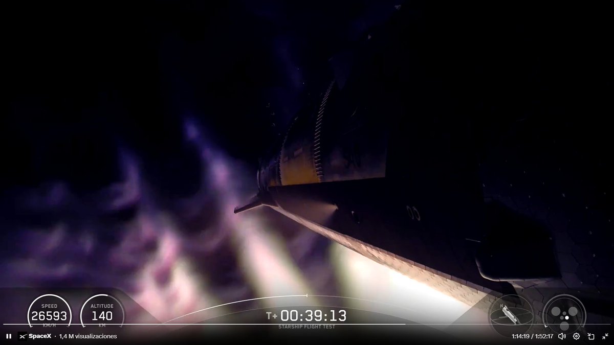 Marcomg91's tweet photo. @NASASpaceflight @SpaceX Why does it appear the relight engine exhaust is comming from somewhere esle but the engine bay? can't get to figure this one out. https://t.co/TFKIJkpfsx