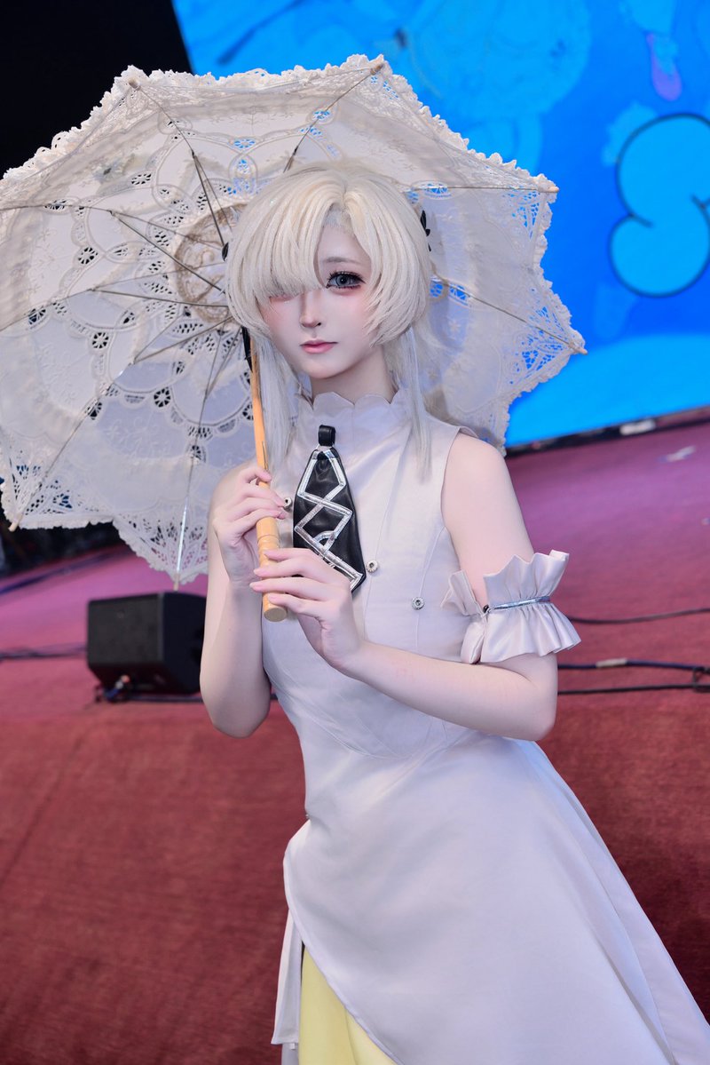 Nagisorry's tweet photo. 🌂
#ヰ世界情緒美術部 #神椿変身部 https://t.co/kF9SWWqyzI