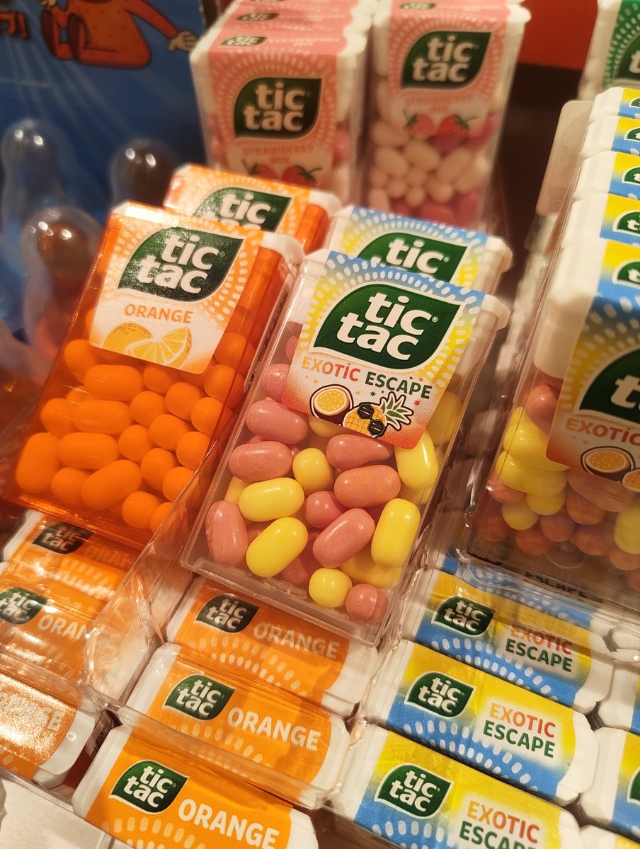 seiran0122's tweet photo. おはようございます☁割と涼しい✨
マイケルが好きだったという噂のキャンディ買ってきました🍊 https://t.co/mGNbhXkbTJ