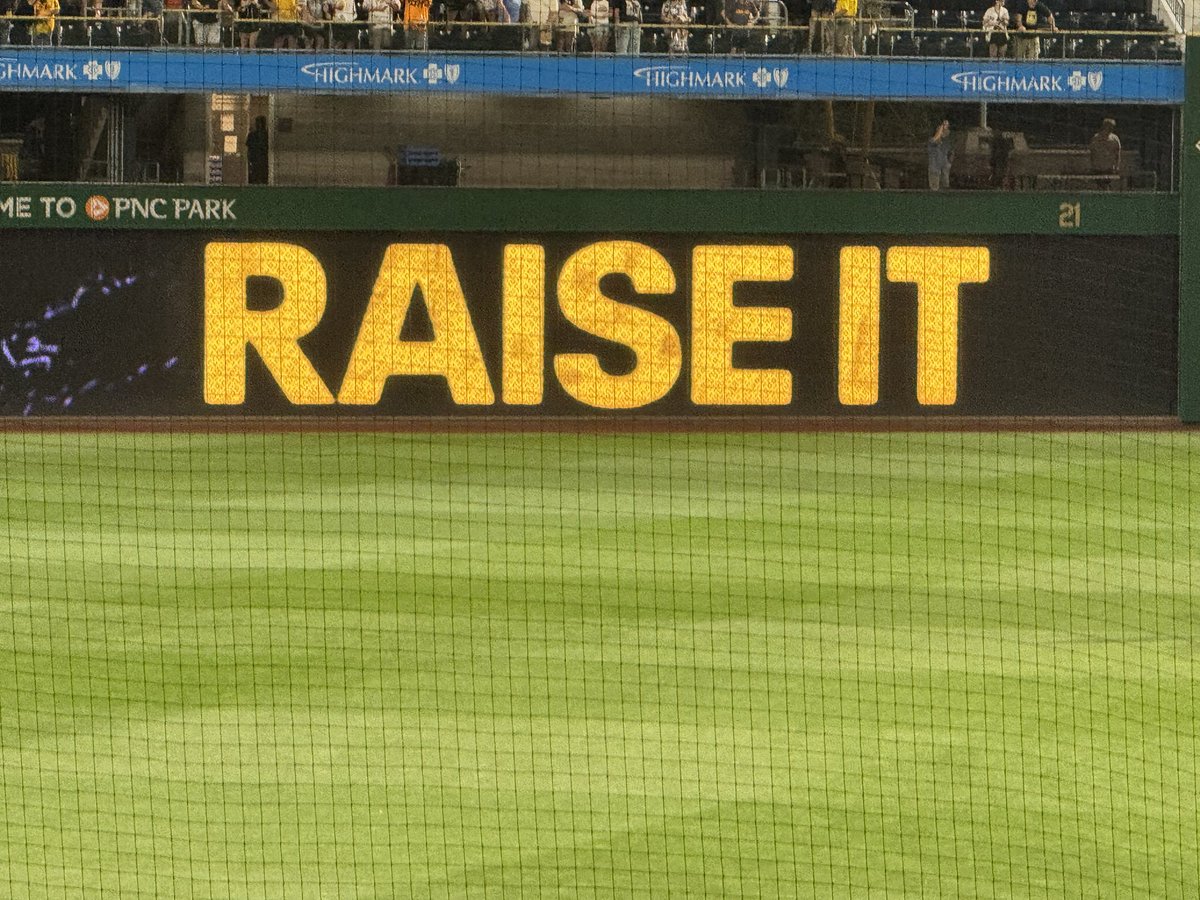 ismithKDKA's tweet photo. We win!!! #RaiseIt https://t.co/NDGDHXtkrW