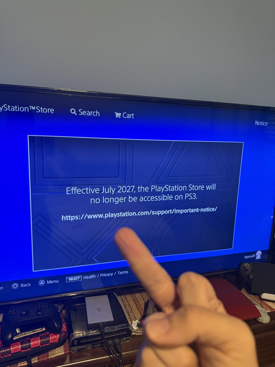 MegamanRA's tweet photo. Yeah, I am doing it too. Go to hell Sony. Seriously. You are forcing me to make a list and there is so much that its nuts. https://t.co/axGMGU52m2