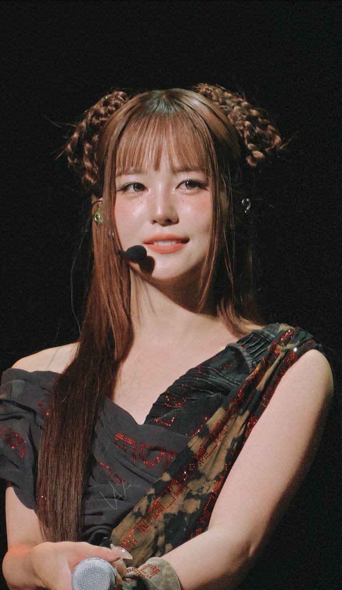 kami_ww's tweet photo. 姫👸🧡
#JURIA 
#XG #XG_WorldTour_THECORE
#XG_WorldTour_THECORE_MANILA https://t.co/4Lifyc7BP3