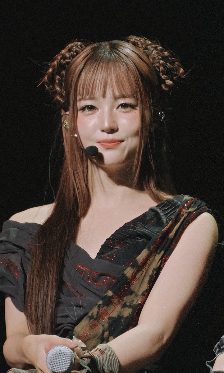 kami_ww's tweet photo. 姫👸🧡
#JURIA 
#XG #XG_WorldTour_THECORE
#XG_WorldTour_THECORE_MANILA https://t.co/4Lifyc7BP3