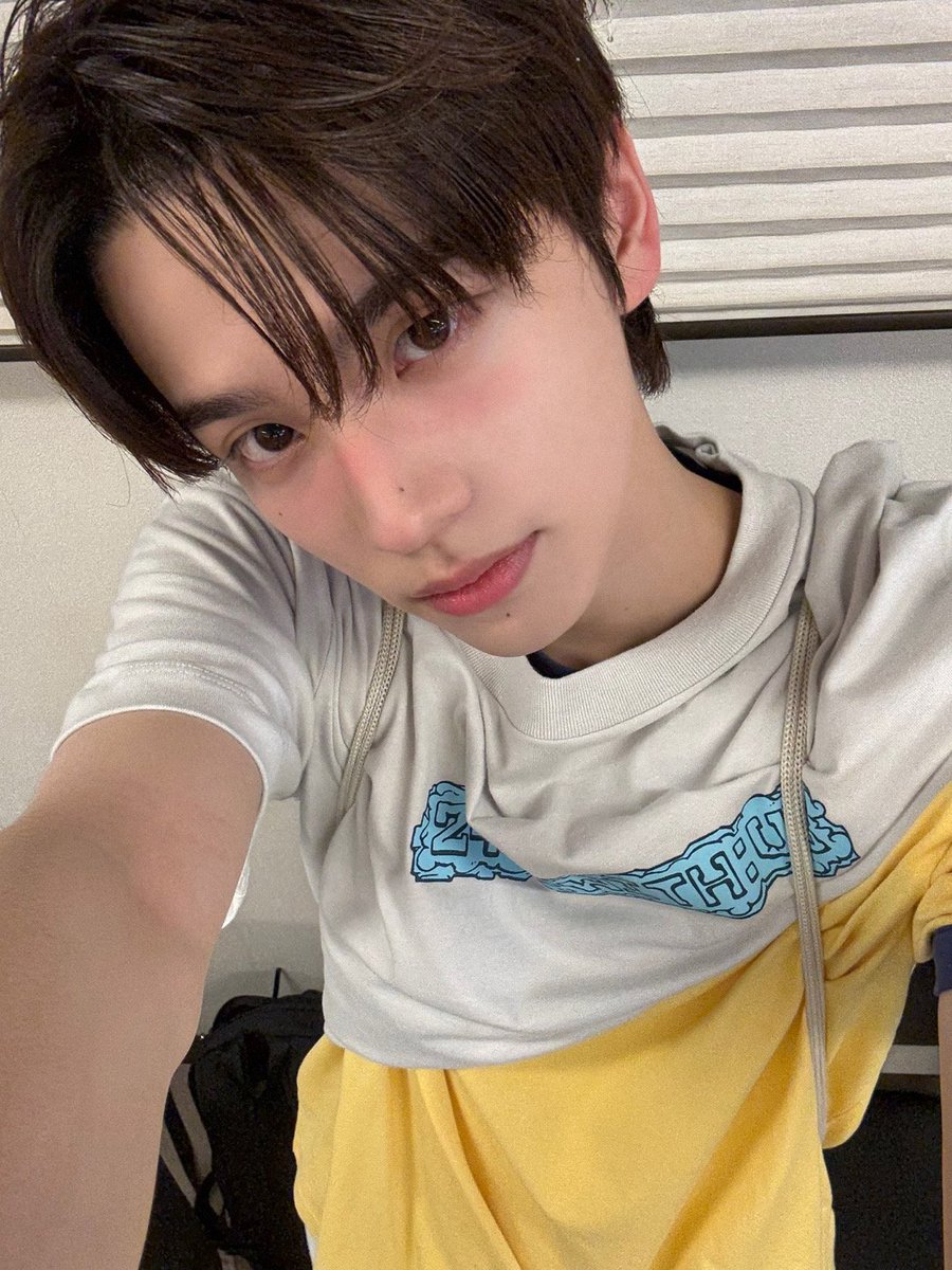 nnnshinyu's tweet photo. 250728 신유
위버스 포스트

캬아아아으악ㄱ

#신유 #SHINYU #シニュ #투어스 #TWS https://t.co/pOBlER0rju