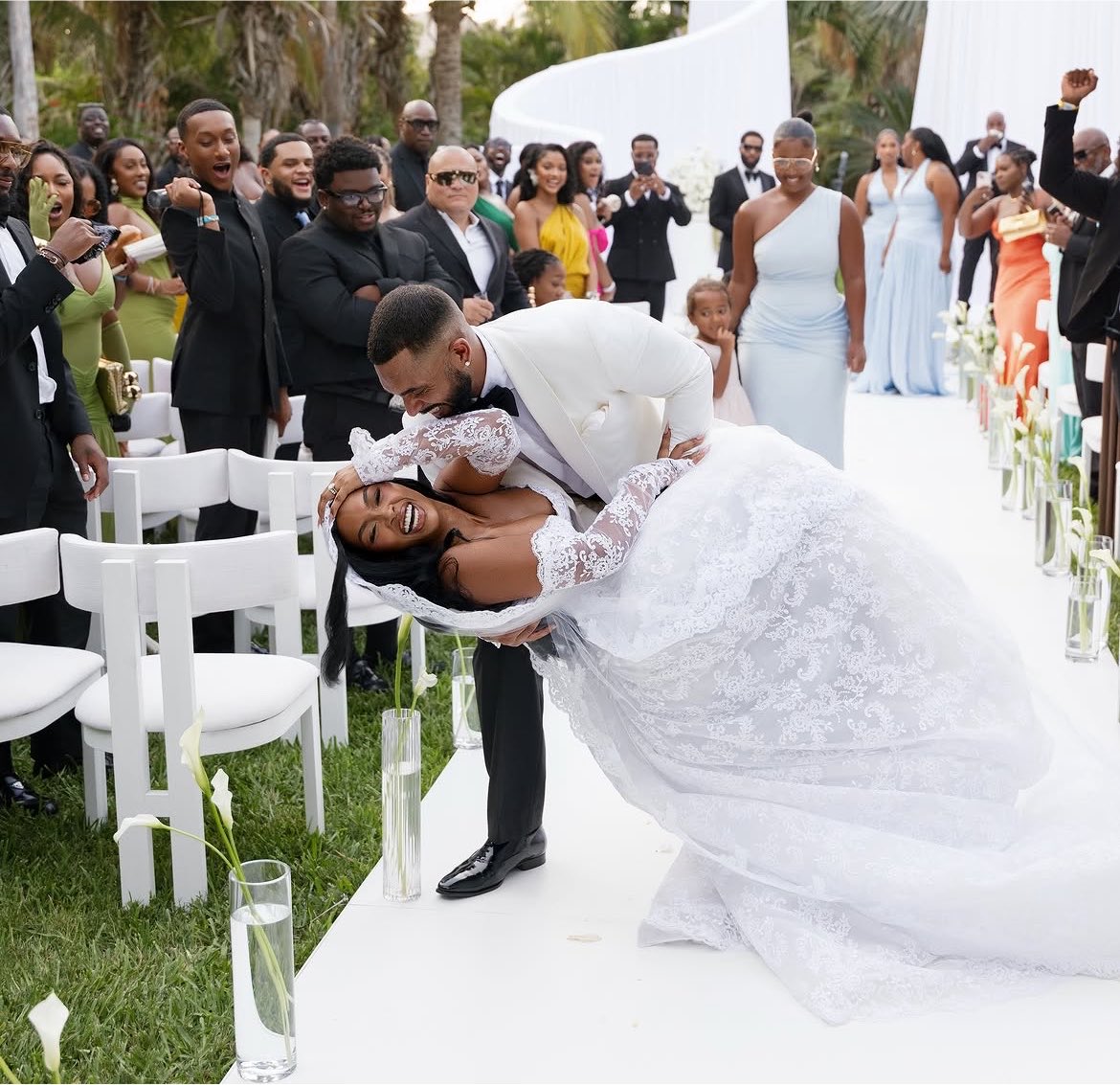 SunnyBanks_'s tweet photo. The Lepley’s 😍 ate them wedding looks up! 
📸StanloPhotography https://t.co/LwwstQdrkk