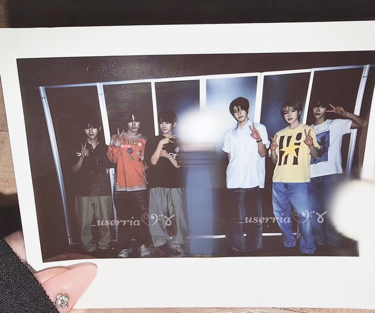 _userria's tweet photo. 260706 #NCTWISH 🫂💫 https://t.co/jwWalRkZkW