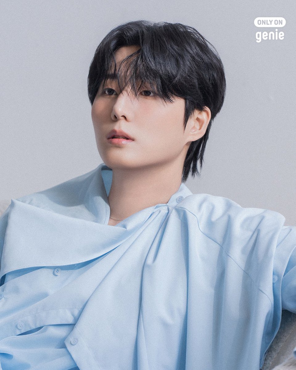 genie_kt's tweet photo. 𝗢𝗡𝗟𝗬 𝗢𝗡 𝗴𝗲𝗻𝗶𝗲 ✨ 𝗬𝗼𝘂𝗻𝗴 𝗞
지니에서만 공개된 Young K(@day6official)의 독점 포토를 확인하세요🦊💙

📍[#YOUNGEST] 감상 이벤트 진행 중!
내 이름이 적힌 사인 폴라로이드 &amp; 앨범 받으세요🎁
https://t.co/c6muOmHcZm

#지니뮤직 #INSIDE_YoungK #YoungK #영케이 https://t.co/8PTMIdVcRp
