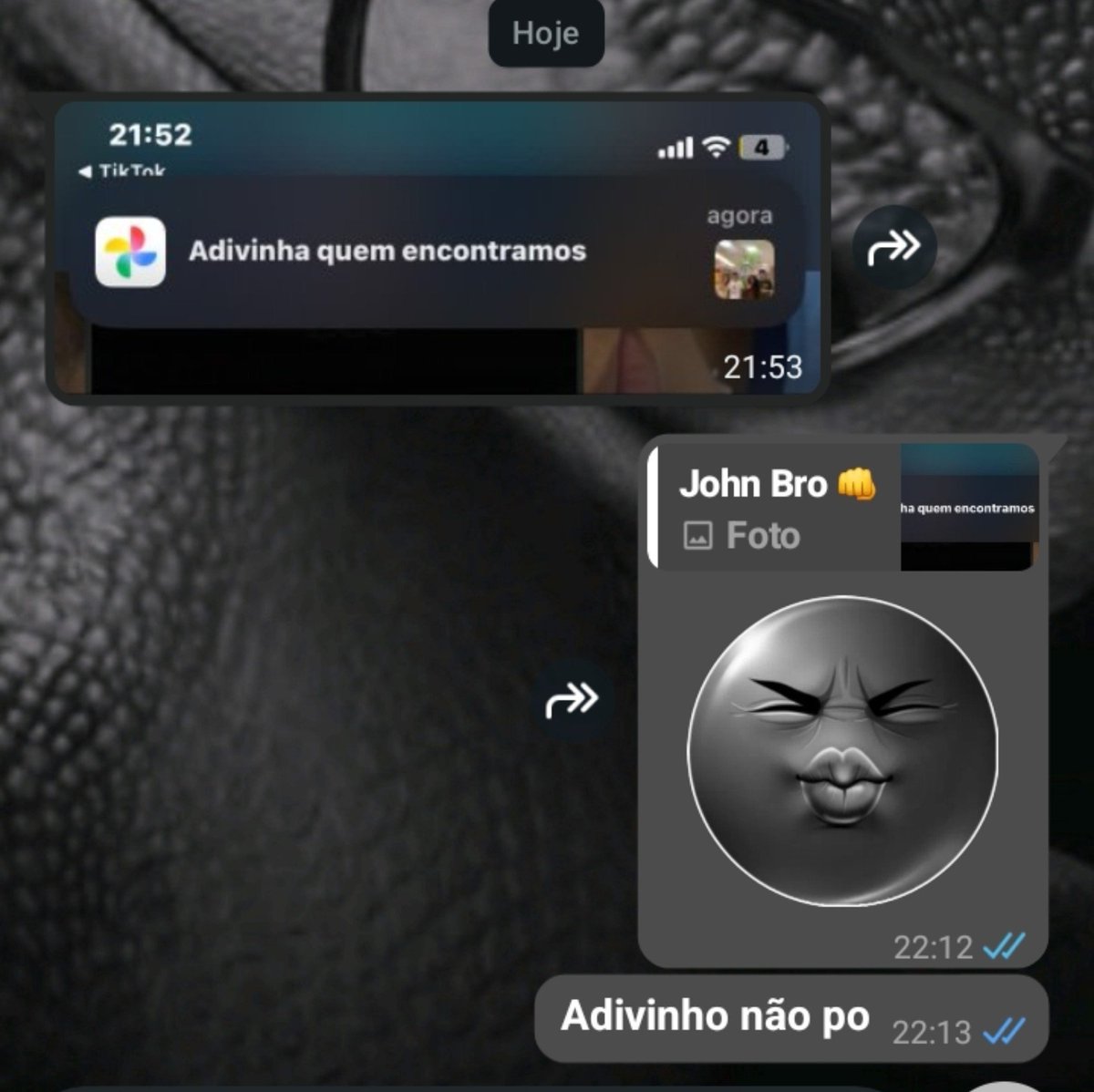 RfMajorr's tweet photo. (Foto minha e da minha ex juntos com uns amigos) https://t.co/0Zms8M1um3