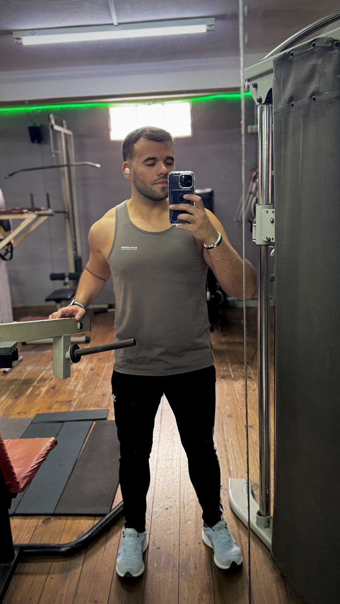 Jona201016's tweet photo. ✨🏋🏻‍♀️💪🏼 https://t.co/ukRElvAJjx