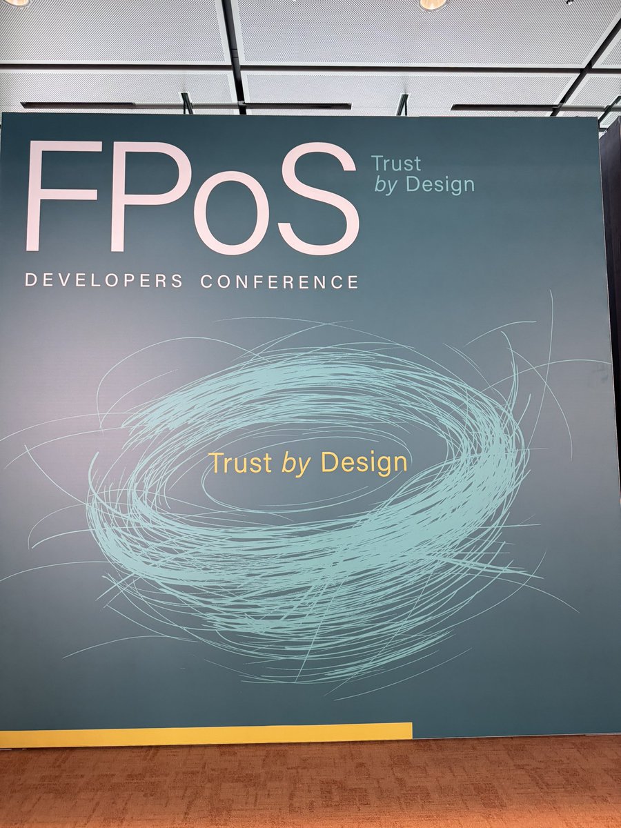 nobi's tweet photo. 来た!
#FPoSDevelopersConference by @bmobile_jci https://t.co/MpBBcd2Gp4