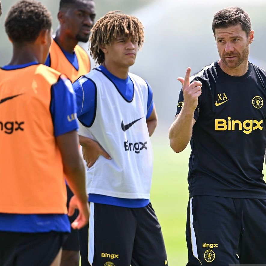 88_soft1's tweet photo. 🚨 Landon Emenalo has a real chance of breaking into Chelsea's first team if Pep Chavarria doesn't join. 

Calvin Diakite continues to impress as the club's youngest defensive prospect, while Mahdi Nicoll-Jazuli is also catching the eye under Xabi Alonso. https://t.co/70NzIx1VOB