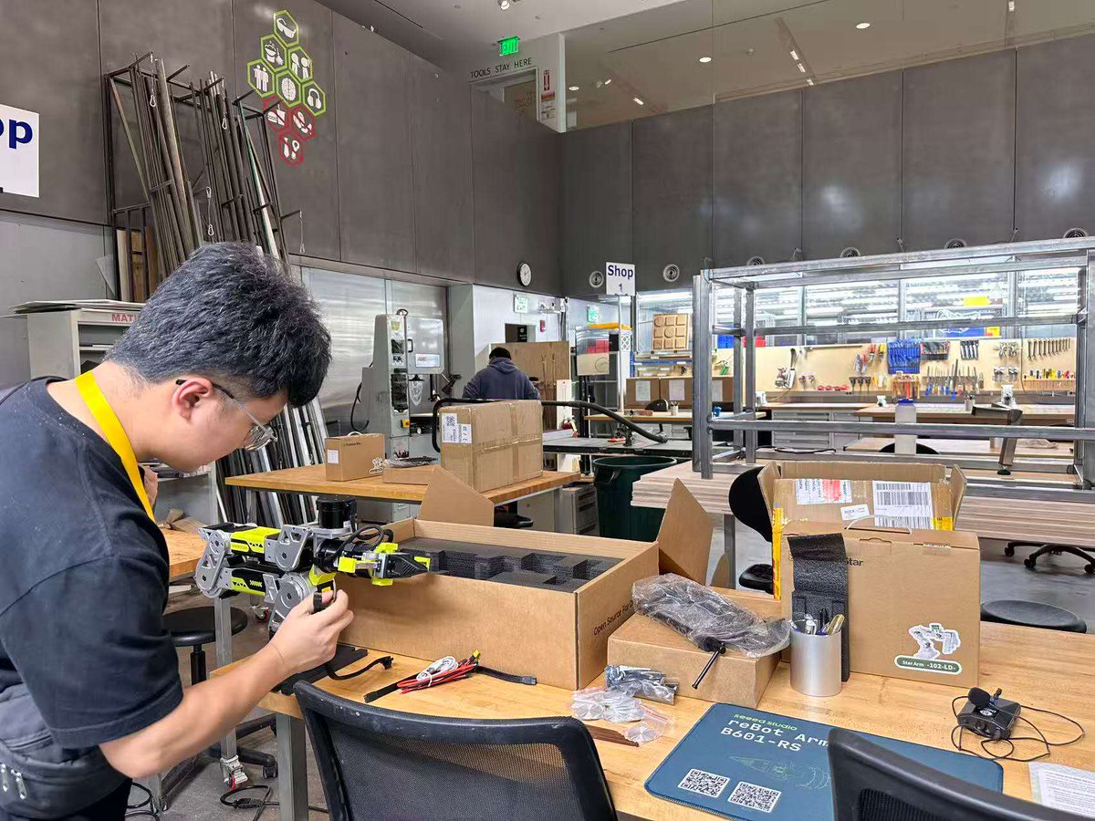 RobStride_com's tweet photo. 🚀 Major Update | #reBot-RS Deployed at MIT Media Lab
Over 30 makers, researchers and developers gathered at MIT Media Lab to get hands-on experience with the #reBot-RS arm.
Practice shows high-quality datasets enable the development of smarter embodied robots. The on-site prototype ran stably with outstanding performance! 🎉
Rooted in this world-class research hub, we join forces to explore next-generation robotic actuation solutions.
Stay tuned for more updates on our collaborative project!
It works! 🎉 More data → smarter robots.
🚀 Up Next: Fab26 Boston Workshop 2 | July 31
🎵 Musical creation & DJ performance powered by the reBot Arm
📍 Fab Hub Kendall
#RobStride #seeedstudio #reBot