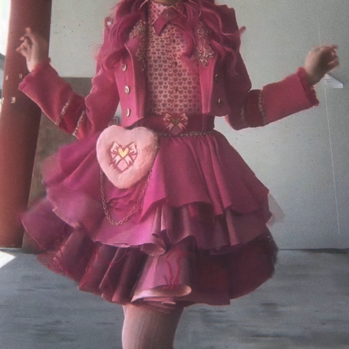 pinkieheartss_'s tweet photo. ɑnd pink is in on ɑll the fun!

— 𝐇𝐈𝐉𝐀 𝐃𝐄 𝐋𝐀 
𝐑𝐄𝐈𝐍𝐀 𝐃𝐄 
𝐂𝐎𝐑𝐀𝐙𝐎𝐍𝐄𝐒 https://t.co/998I8ILnxm