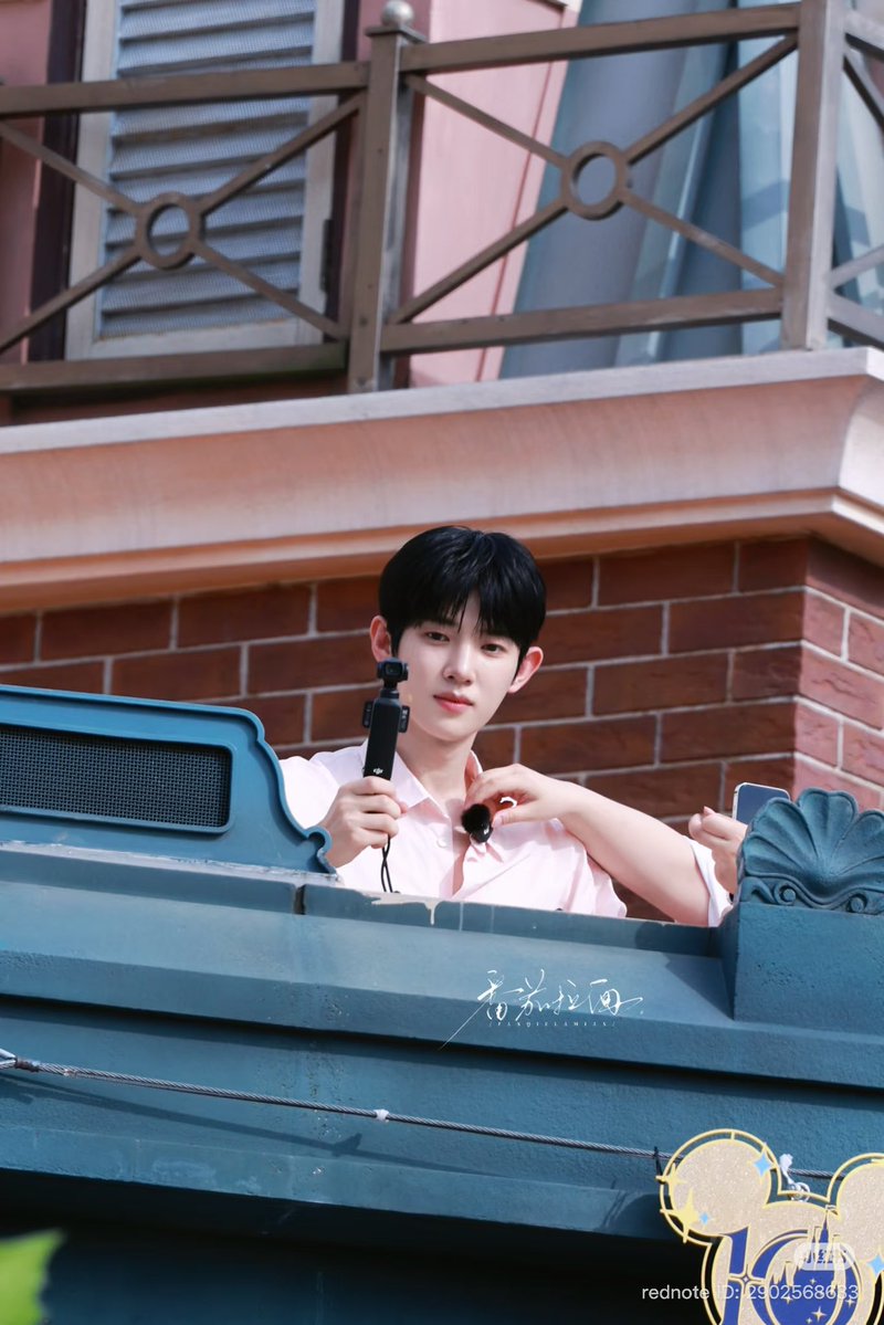 Violinti4SJ's tweet photo. Yoonsik, can you fight? I know Pro Joo can fight bUT CAN YOU FIGHT YOONSIK? 

SiWOO YOU’RE THE PRETTIEST AMONG THEM ALL—I WILL FIGHT YOU YOONSIK https://t.co/V6r1Vpzdxg