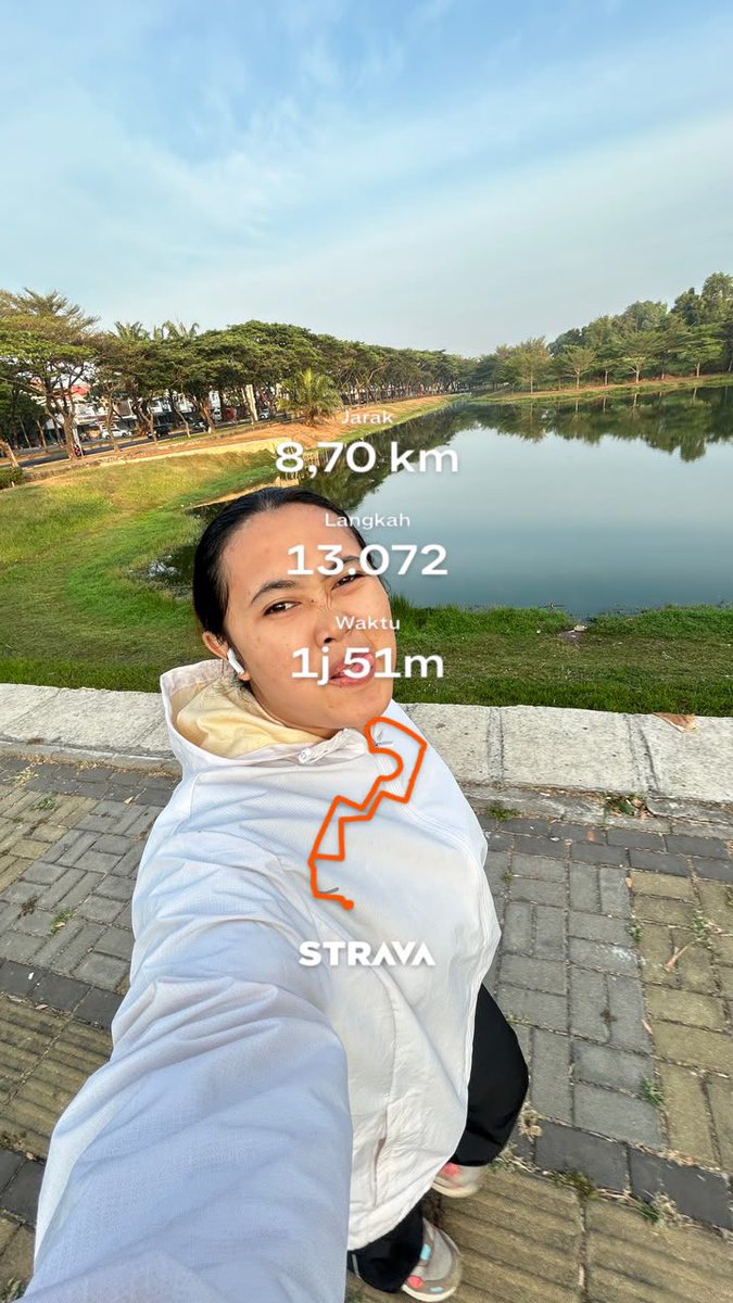 aidaazrrr's tweet photo. Day14 done bre asikk terpantau masih konsisten ntah nanti 🤭 Hai sahabat kesayangan acu @F_OllaJKT48  semoga mingdep bisa ketemu yee hehe🙂 https://t.co/cOJgK3YKkl