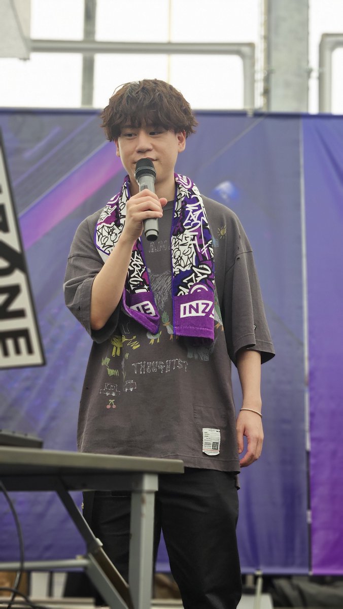 pikou_01's tweet photo. VCJ2026、INZONEブースのnethさん https://t.co/r5pNo8HIGJ