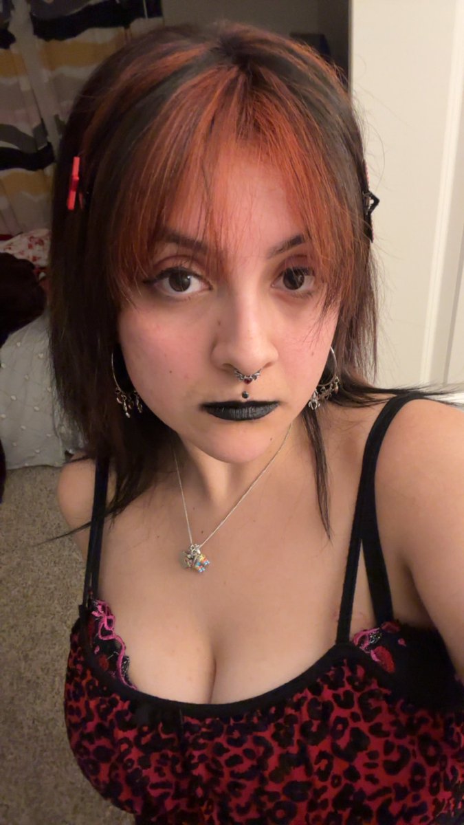 skelaniii's tweet photo. forgot to post this here as well but i redid my hair. not the shade of red i was going for but oh well. https://t.co/aYrLKqlUUm