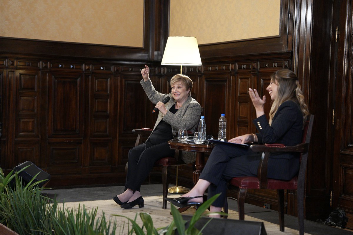 KGeorgieva's tweet photo. Inspiring chat today with students at @libertadpalacio, hosted by @larilopezcalvo. Covered from growing up in Bulgaria to leading the IMF, embracing change &amp; staying curious. AI will reshape up to 40% of jobs— my advice to them: build adaptable skills &amp; don’t fear disruption. 🇦🇷 https://t.co/stfdQHMyse
